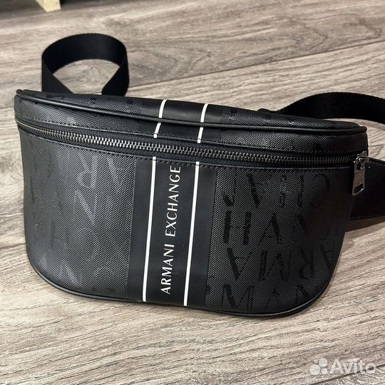 Сумка поясная Armani Exchange