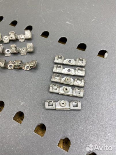 Крепеж молдингов Mercedes E-Class W124