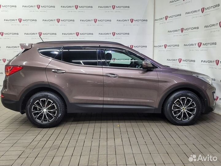 Hyundai Santa Fe, 2012