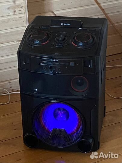 Колонка 1кВт LG OM5550K