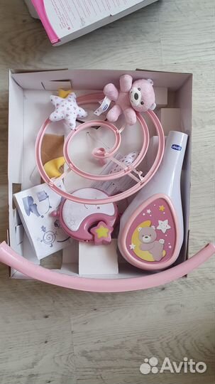 Мобиль (карусель) на кроватку chicco