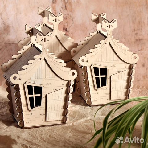 Деревянная подарочная коробка Домик