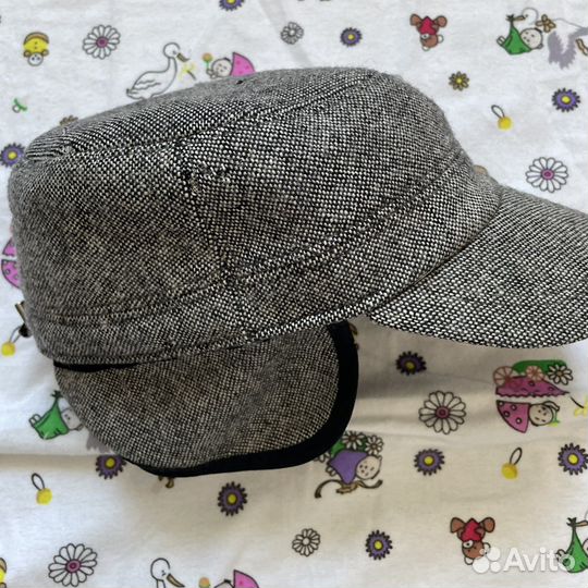 Кепка унисекс, поля подворачиваются