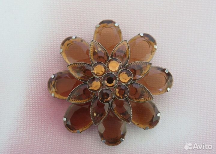 Крупная винтажная брошь Американский винтаж