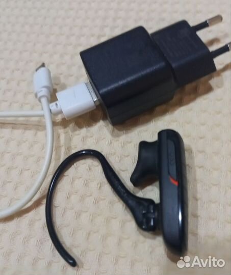 Bluetooth гарнитура plantronics ML 20