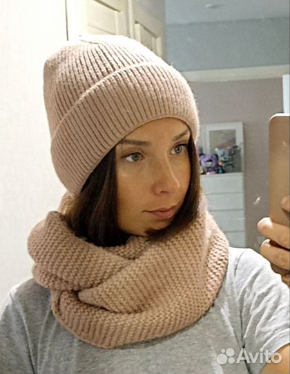 Комплект шапка и снуд
