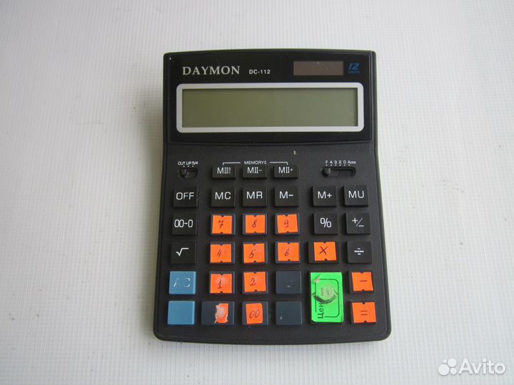 Калькулятор Daymon DC-112