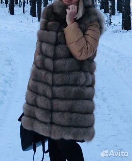 Продается жилет трансформер из песца. (Шубка)