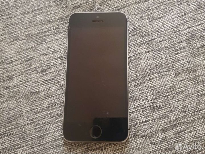 Телефон iPhone 5s и 6s+