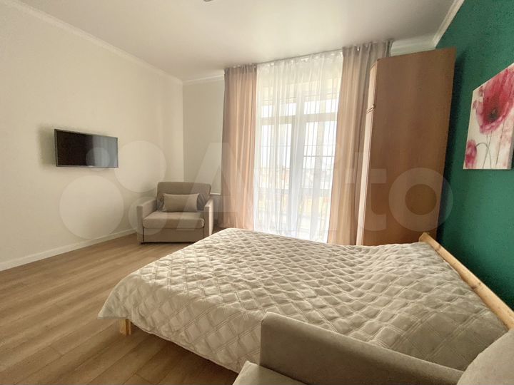 Дом 200 м² на участке 6 сот.