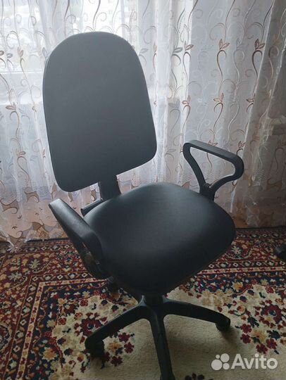 Компьютерное кресло бу