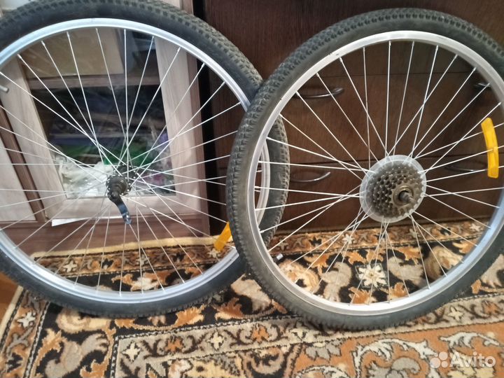 Колеса на велосипед в сборе 26