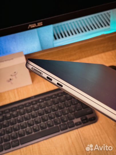 MacBook Air 13 M2 256