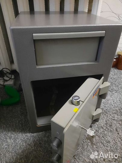 Депозитарный сейф