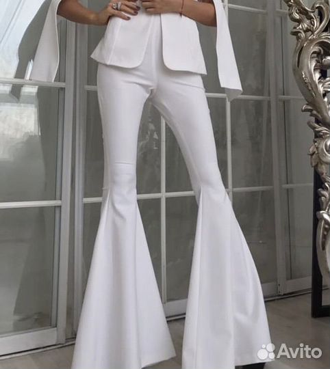 Брюки клеш белые