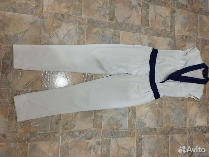 Комбинезон женский размер 42-44