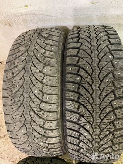 Pirelli Formula Ice 215/55 R16 100B