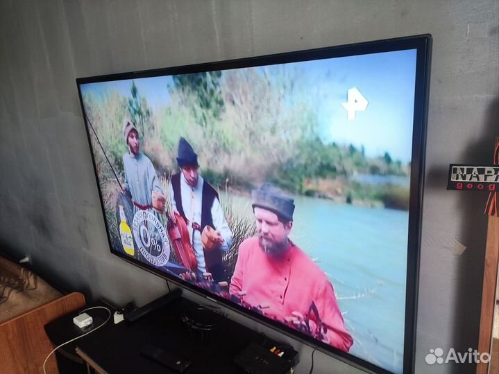 Samsung Телевизор со SMART tv 55