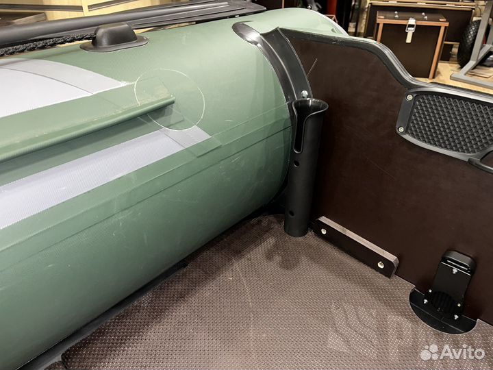 Держатель спиннинга в лодку