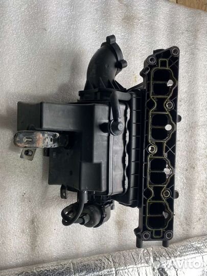 Коллектор впускной Opel Astra H