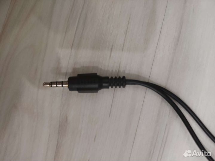 Игровые наушники