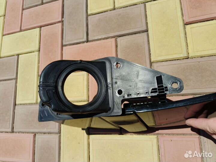 Лючок бензобака Vito/Viano W639