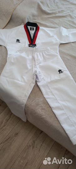 Тэквандо костюм