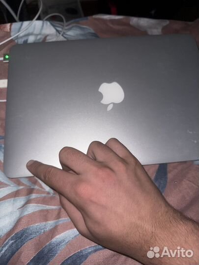 Apple macbook pro 13