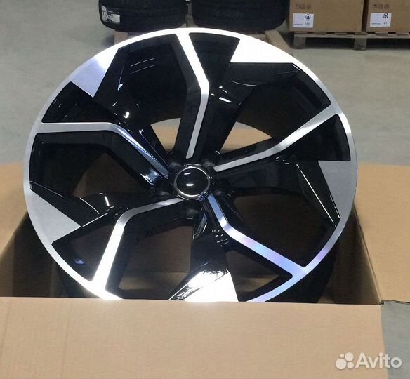 Audi 10.0x22/5x112 BMF