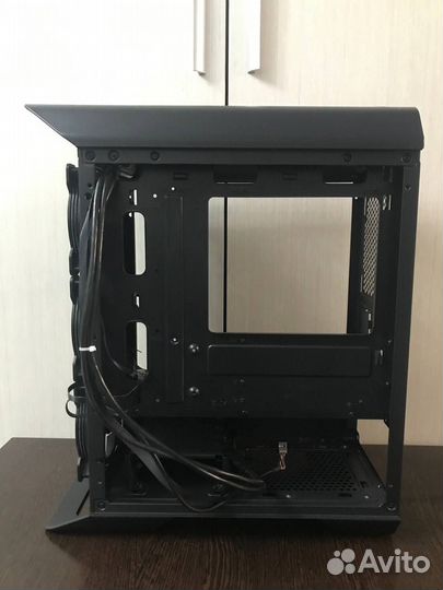 Корпус Aerocool Aero One Eclipse-G-BK-v1 с Материн