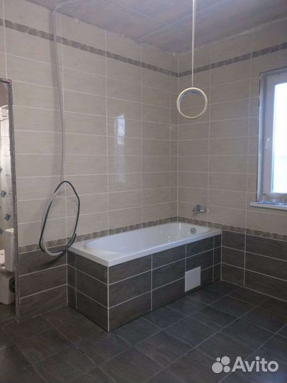 Плиточник, укладка плитки