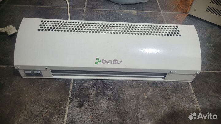 Тепловая завеса Bаllu BHC-3.000SB