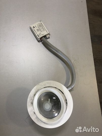 Светильник потолочный встраиваемый Vivo