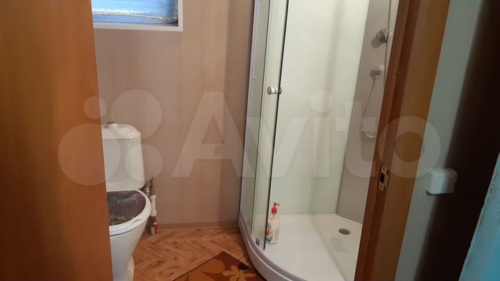 Дом 28 м² на участке 8 сот.