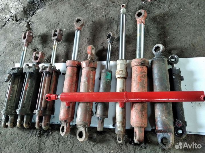 Гидроцилиндр б/у