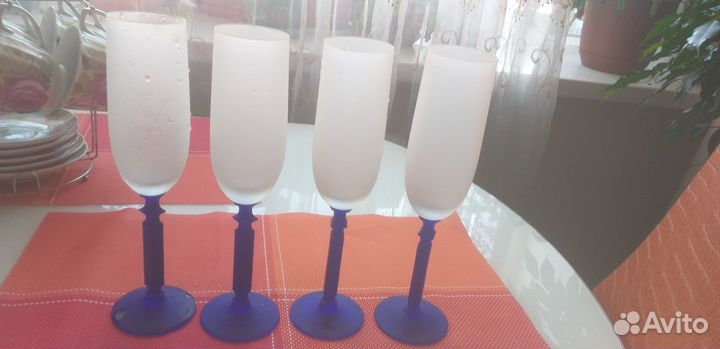 Фужеры свадебные хрустаььные.4 шт