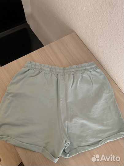 Шорты женские