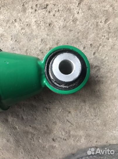 Винты на mitsubishi galant 8