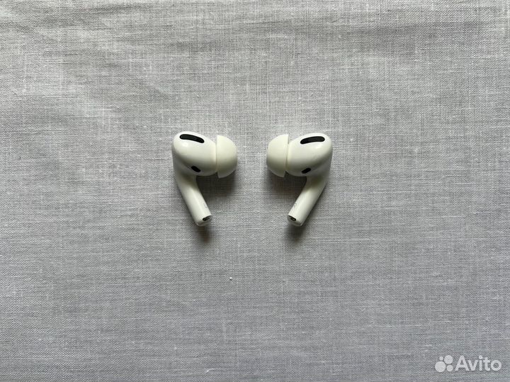 Беспроводные наушники Apple AirPods Pro - Оригинал