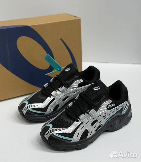 Кроссовки мужские asics