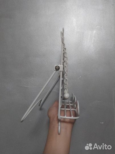 Подставка для книг