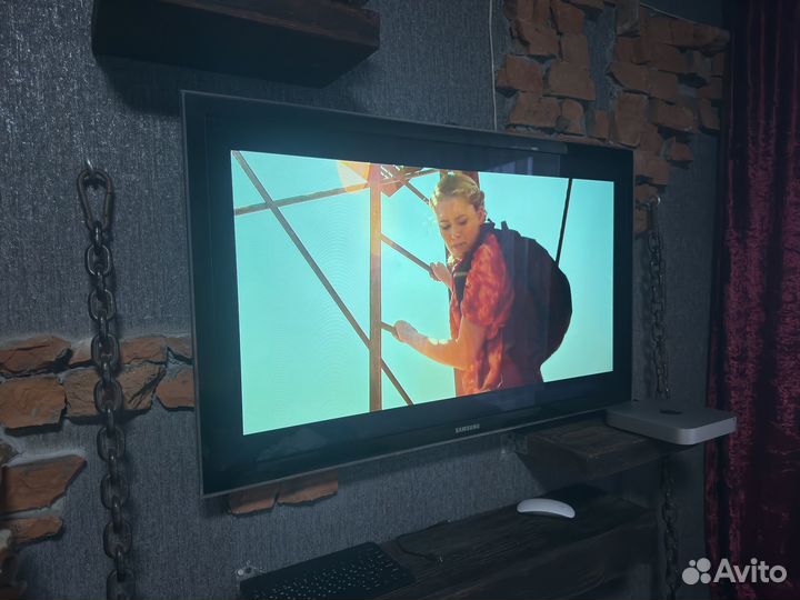 Телевизор samsung