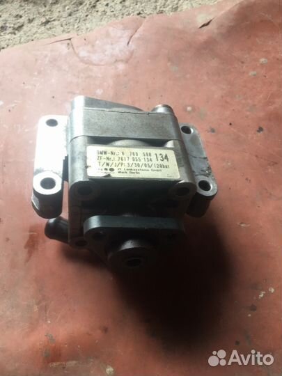 Насос Гидроусилителя руля bmw 118i