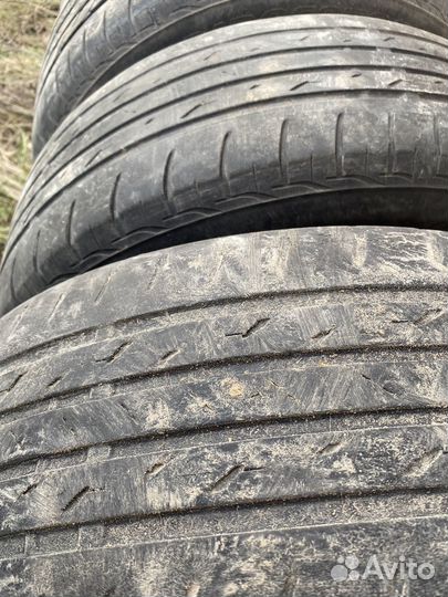 Bridgestone R200 205/55 R16