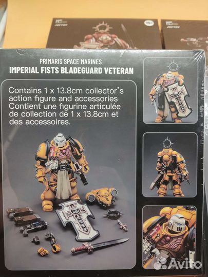 Фигурка Warhammer 40k bladeguard veteran