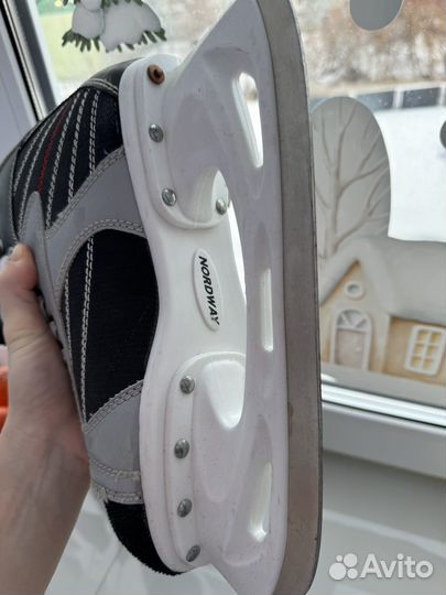 Коньки хоккейные мужские 39 размер