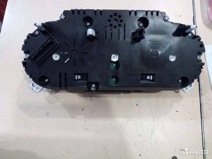 Щиток приборов Kia Ceed 1.6 МКПП 2012 - 2018