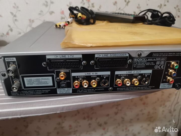 DVD рекодер / плеер Sony RDR-GX7