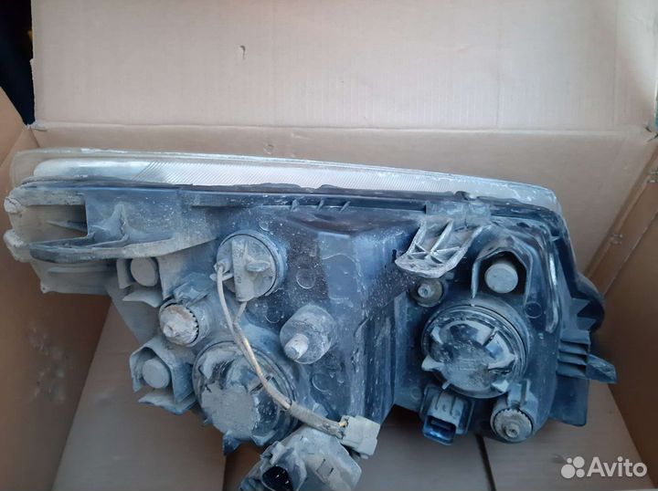 Фара левая на geely mk