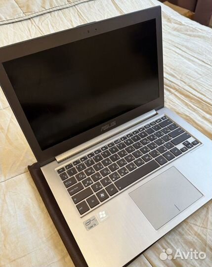 Крутой ультрабук Asus ZenBook UX32A